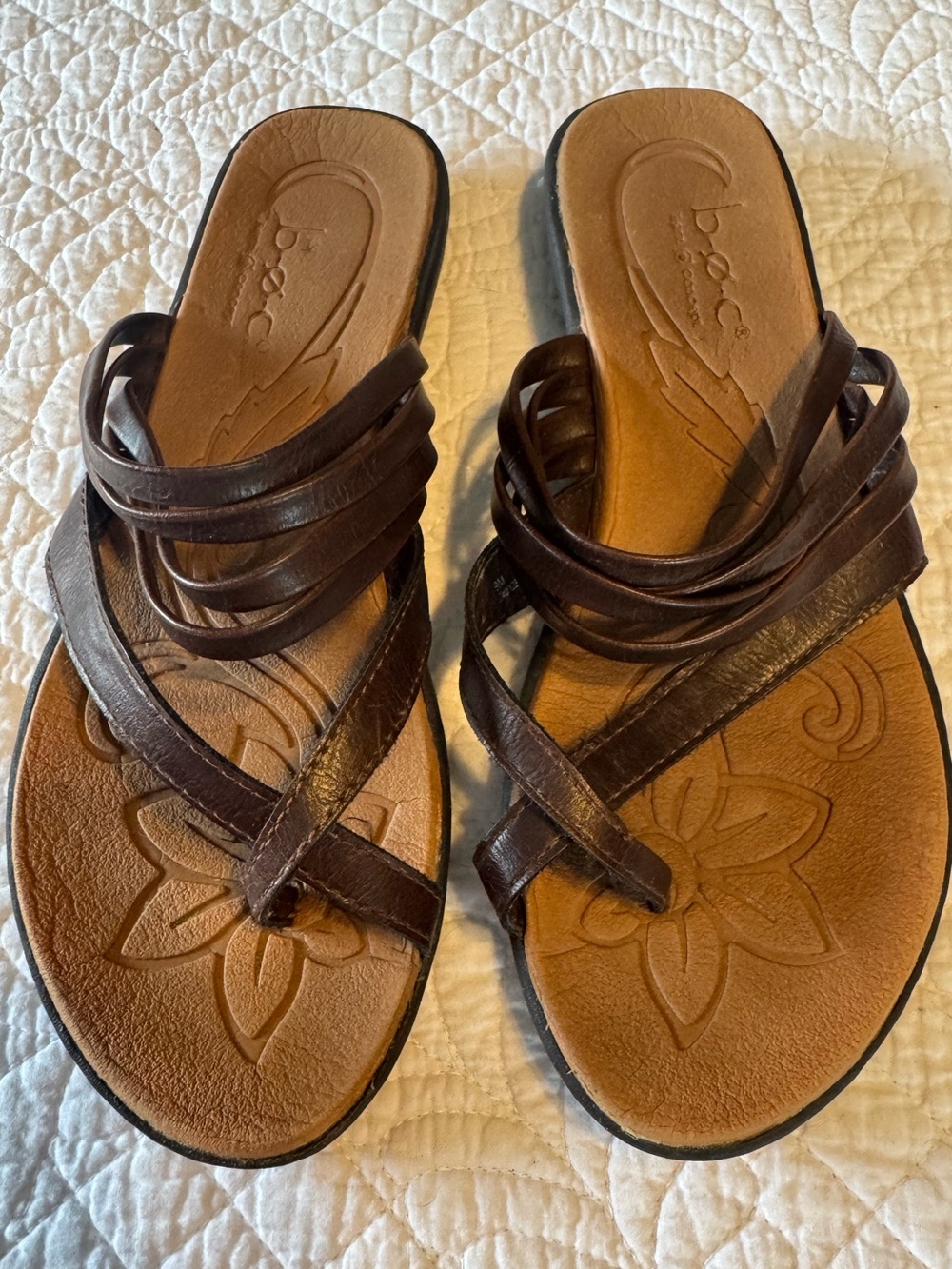 b.o.c. Women’s Brown Alisha Multi-Strap Leather Slide Sandals Sz 9-EUC
